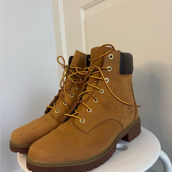 NWOT Timberland Women's Jayne 6 Waterproof Boot - Picture 3 of 12